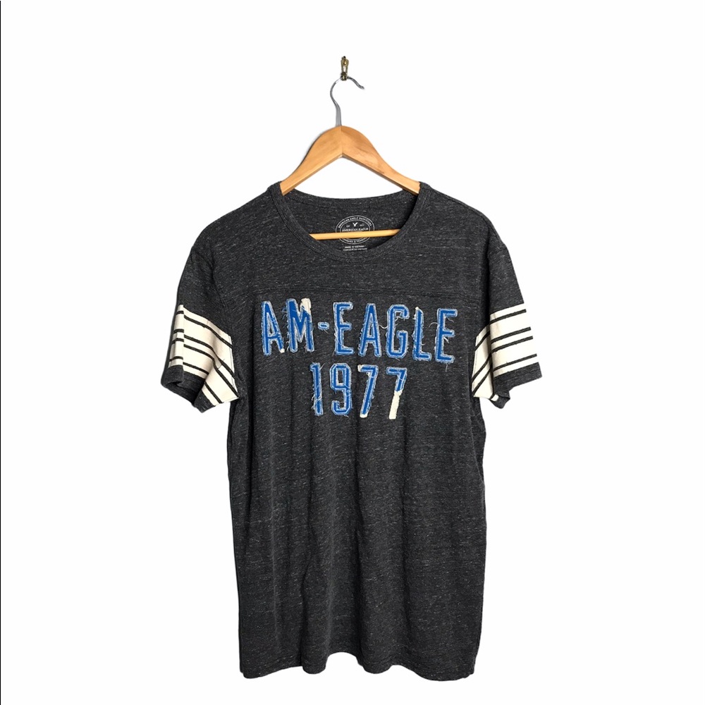 American Eagle | Embroidered Athletic Fit T-shirt •